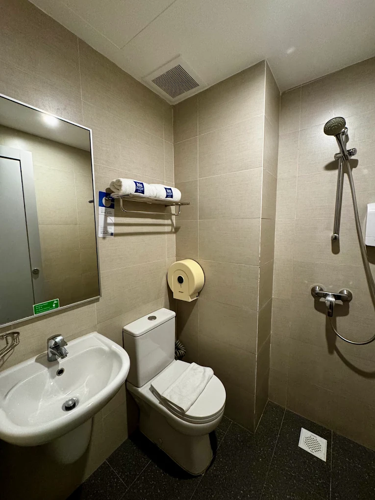 ibis budget Singapore Clarke Quay Washroom